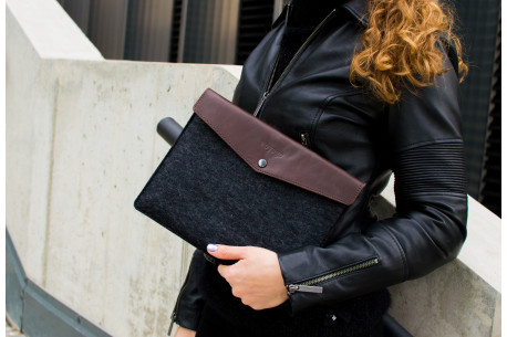 Leather MacBook case // ANKER (Coffee)