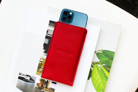 iPhone leather sleeve // PELTA (Red)