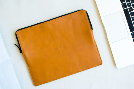 Leather folio iPad 11" & 12.9" // SAFE (Black)