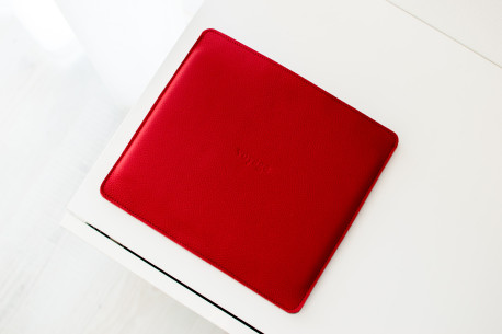 Kožený obal na iPad // SLIM (RED)