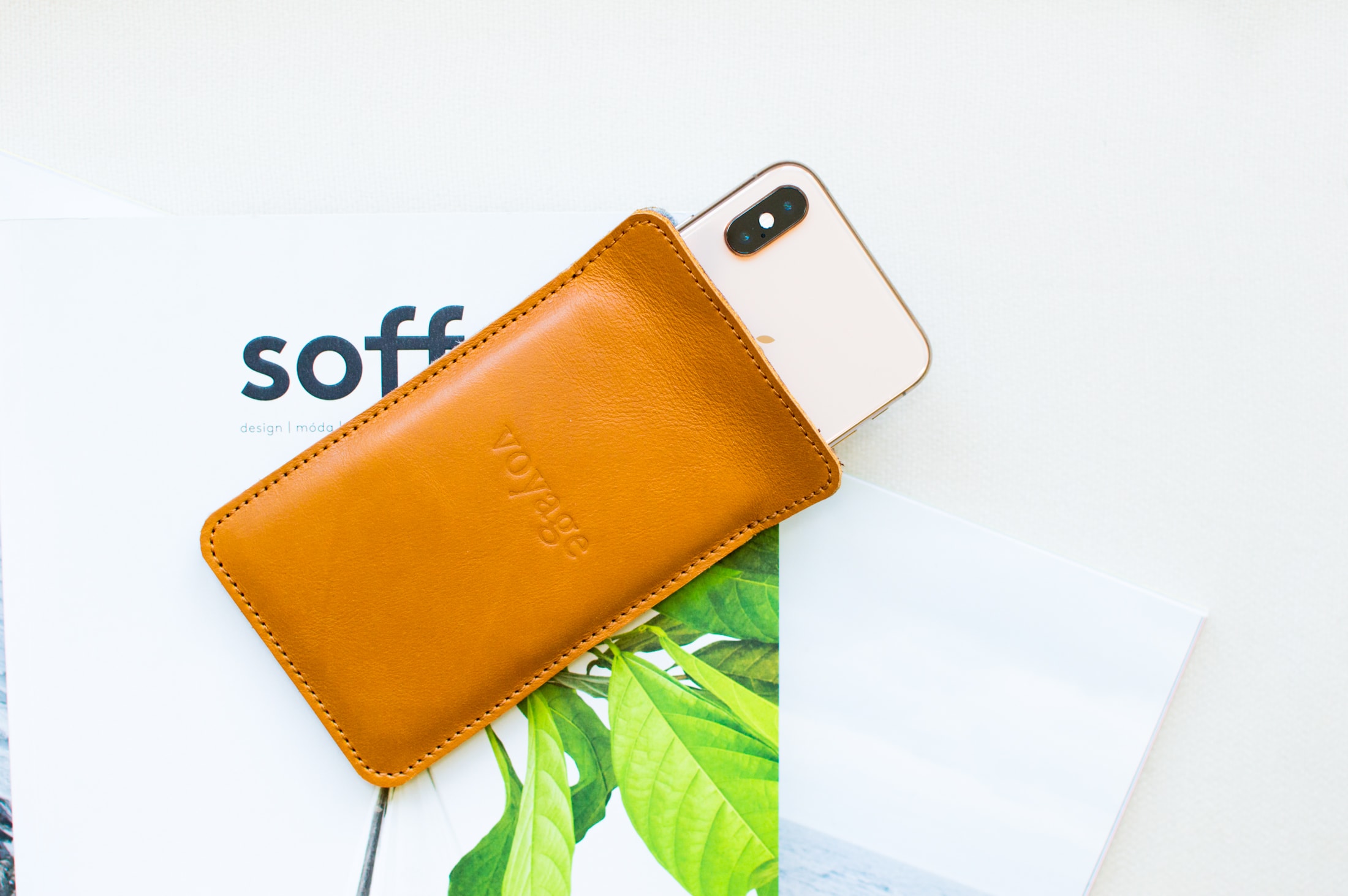 iPhone XS leather sleeve